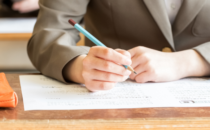 登録販売者とは